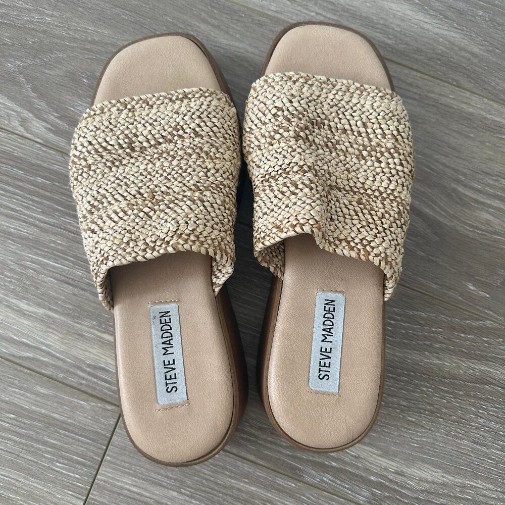 Steve Madden Platform Sandals